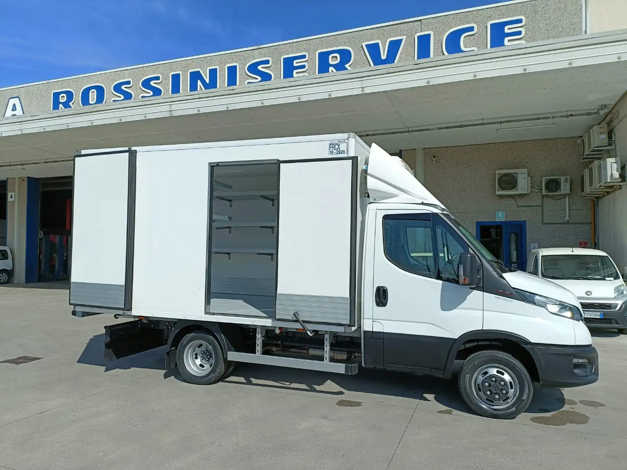 IVECO DAILY 35C18 FRCX 10/2025 - Фургон-рефрижератор: фото 3 IVECO DAILY 35C18 FRCX 10/2025 - Фургон-рефрижератор: фото 3