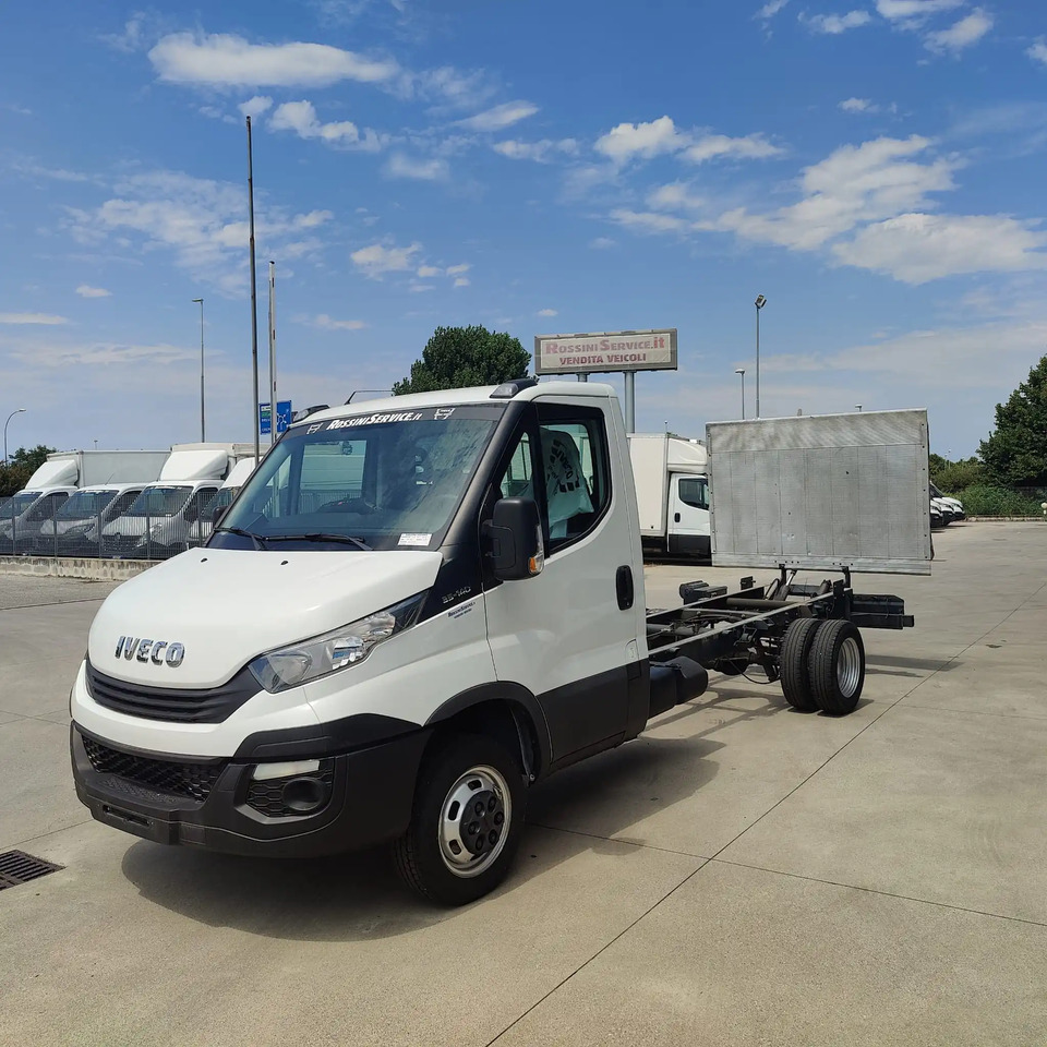 IVECO DAILY 35C14 - Коммерческий автомобиль: фото 2 IVECO DAILY 35C14 - Коммерческий автомобиль: фото 2