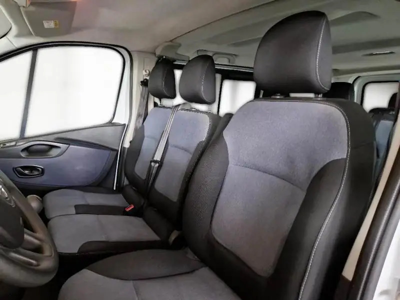 OPEL VIVARO COMBI 9 POSTI - Микроавтобус, Пассажирский фургон: фото 5 OPEL VIVARO COMBI 9 POSTI - Микроавтобус, Пассажирский фургон: фото 5