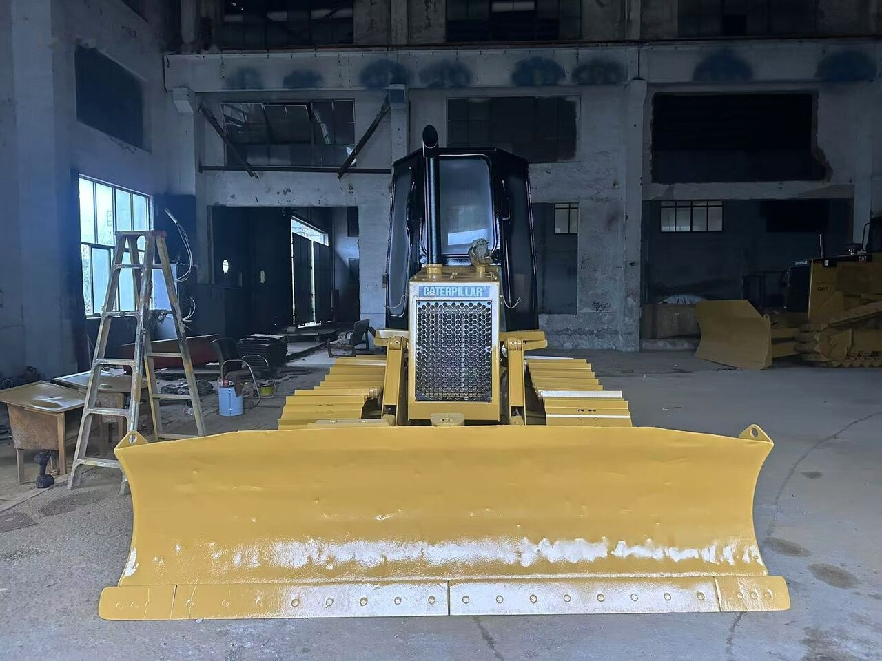 Бульдозер Caterpillar D4C: фото 7