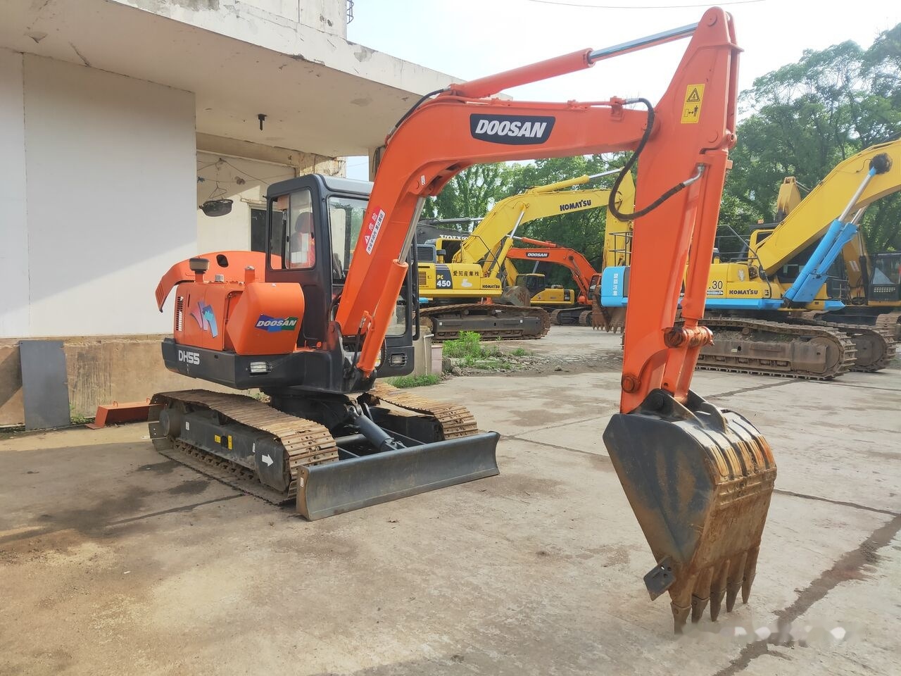 Doosan DH55 - Мини-экскаватор: фото 4 Doosan DH55 - Мини-экскаватор: фото 4