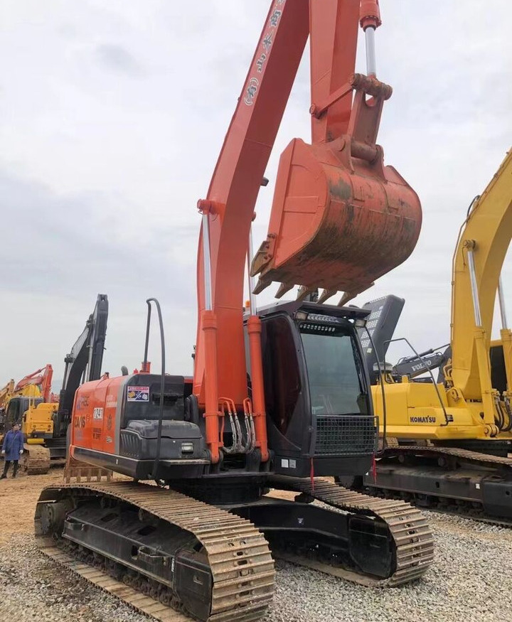 Hitachi ZX200-3 - Гусеничный экскаватор: фото 5 Hitachi ZX200-3 - Гусеничный экскаватор: фото 5