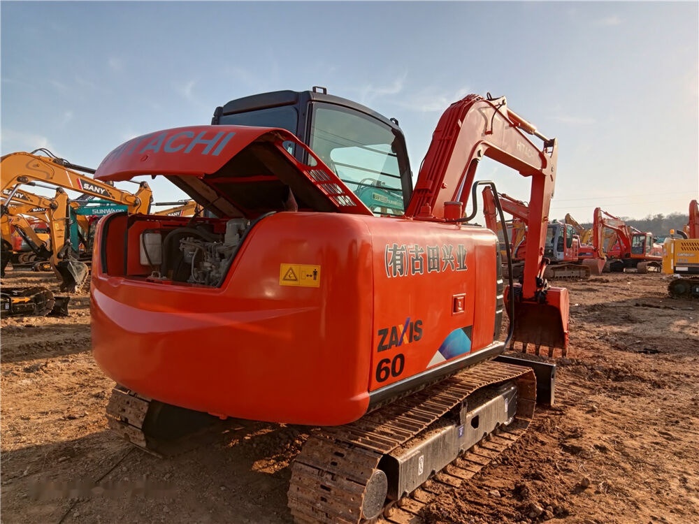 Мини-экскаватор Hitachi ZX60: фото 7