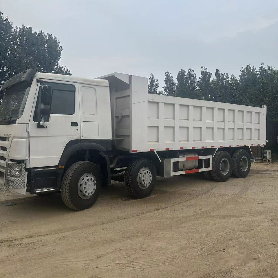 Самосвал Howo 371: фото 9 Самосвал Howo 371: фото 9