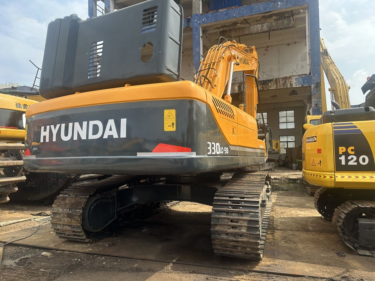 Hyundai R330LC-9S - Гусеничный экскаватор: фото 4 Hyundai R330LC-9S - Гусеничный экскаватор: фото 4