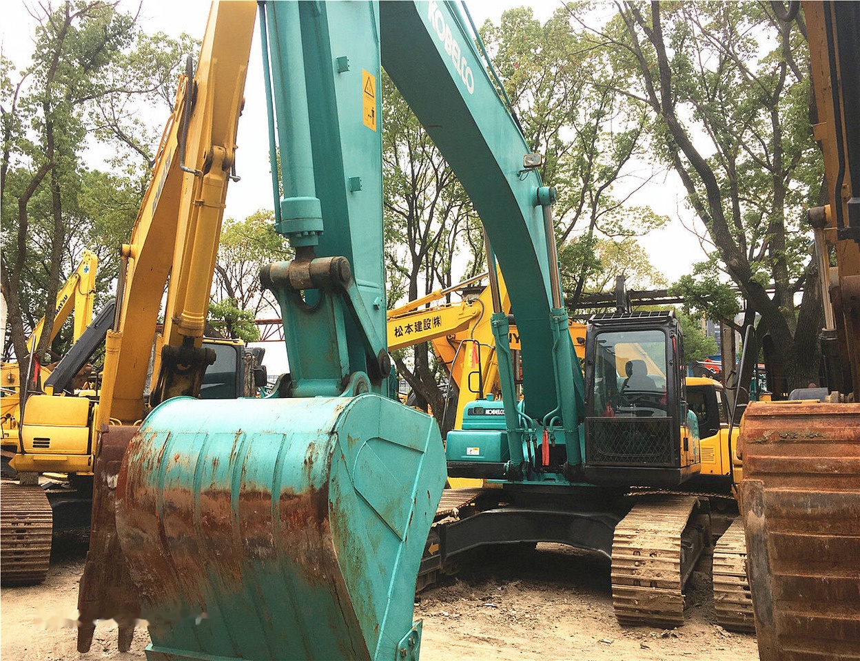 Kobelco SK350LC-8 - Гусеничный экскаватор: фото 4 Kobelco SK350LC-8 - Гусеничный экскаватор: фото 4