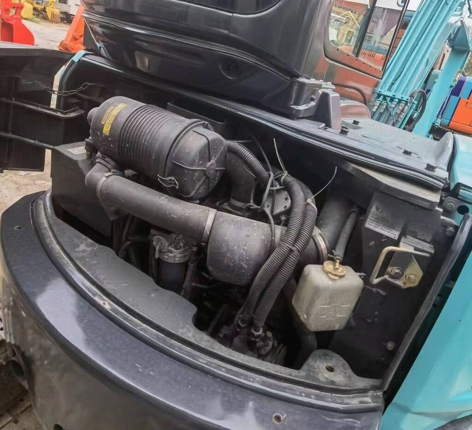 Kobelco SK55 - Гусеничный экскаватор: фото 4 Kobelco SK55 - Гусеничный экскаватор: фото 4