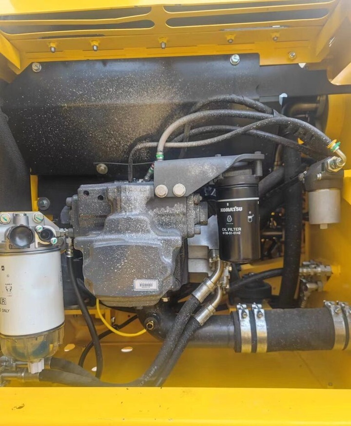 Komatsu PC220-8 - Гусеничный экскаватор: фото 5 Komatsu PC220-8 - Гусеничный экскаватор: фото 5