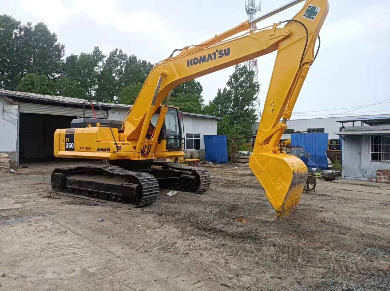 Komatsu PC350-7 - Гусеничный экскаватор: фото 1 Komatsu PC350-7 - Гусеничный экскаватор: фото 1