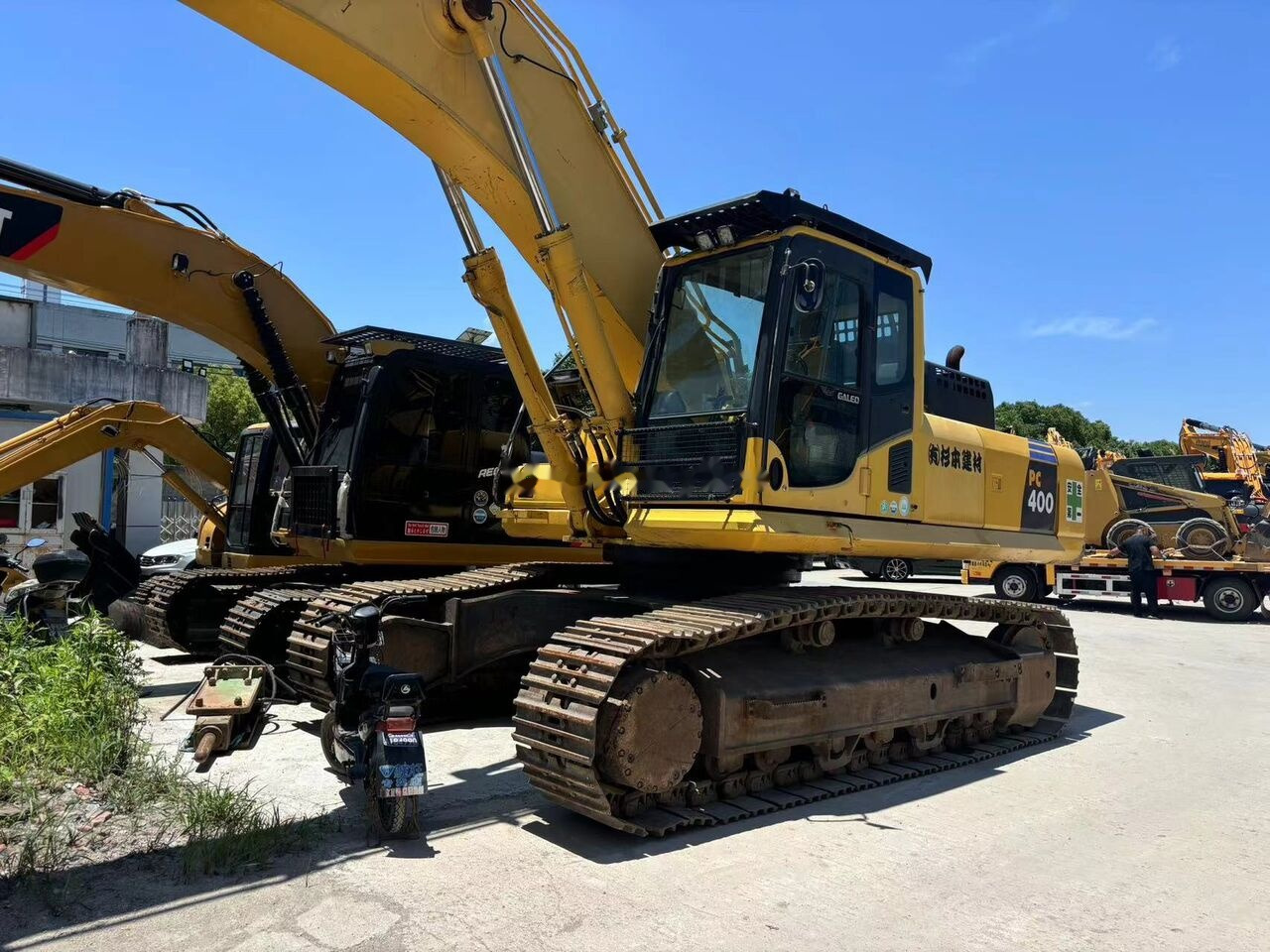 Komatsu PC400-8 - Гусеничный экскаватор: фото 5 Komatsu PC400-8 - Гусеничный экскаватор: фото 5