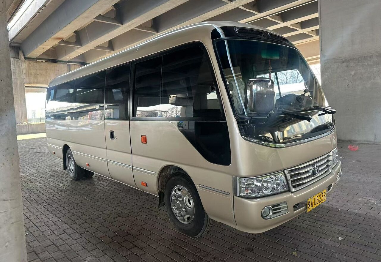 Toyota 1HZ - Пригородный автобус: фото 3 Toyota 1HZ - Пригородный автобус: фото 3