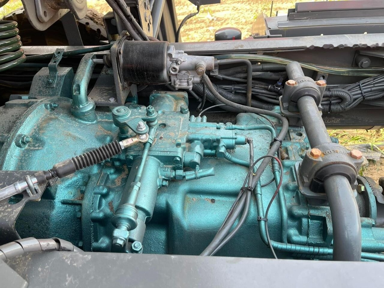 Howo 371 - Тягач: фото 3 Howo 371 - Тягач: фото 3