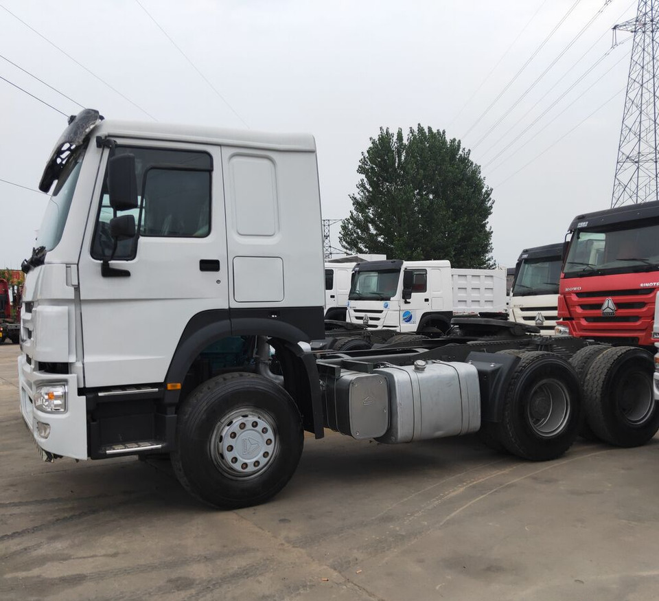 Howo 371 - Тягач: фото 2 Howo 371 - Тягач: фото 2
