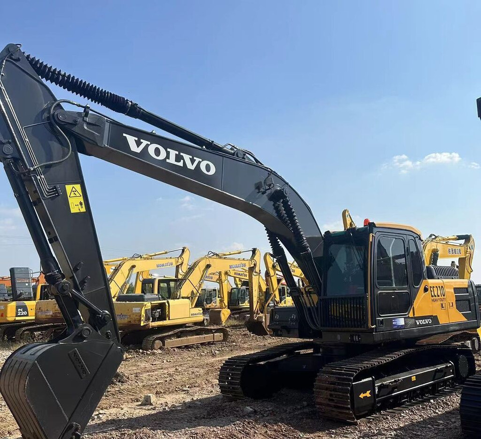 Volvo EC210 - Гусеничный экскаватор: фото 2 Volvo EC210 - Гусеничный экскаватор: фото 2