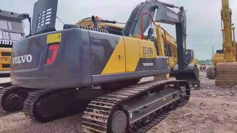 Volvo EC290 - Гусеничный экскаватор: фото 4 Volvo EC290 - Гусеничный экскаватор: фото 4