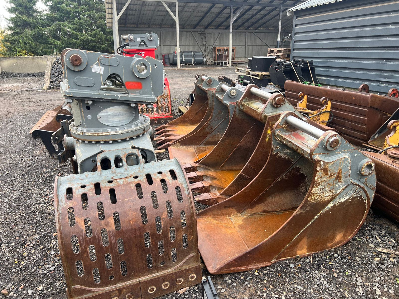 Liebherr SW 48 Likufix - Колёсный экскаватор: фото 1 Liebherr SW 48 Likufix - Колёсный экскаватор: фото 1