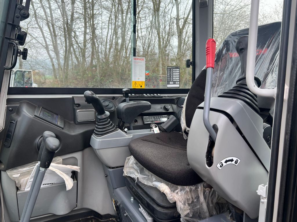 Takeuchi TB 230 V 4 Vollaustattung Takeuchi TB 230 V 4 Vollaustattung 2x - Мини-экскаватор: фото 2 Takeuchi TB 230 V 4 Vollaustattung Takeuchi TB 230 V 4 Vollaustattung 2x - Мини-экскаватор: фото 2