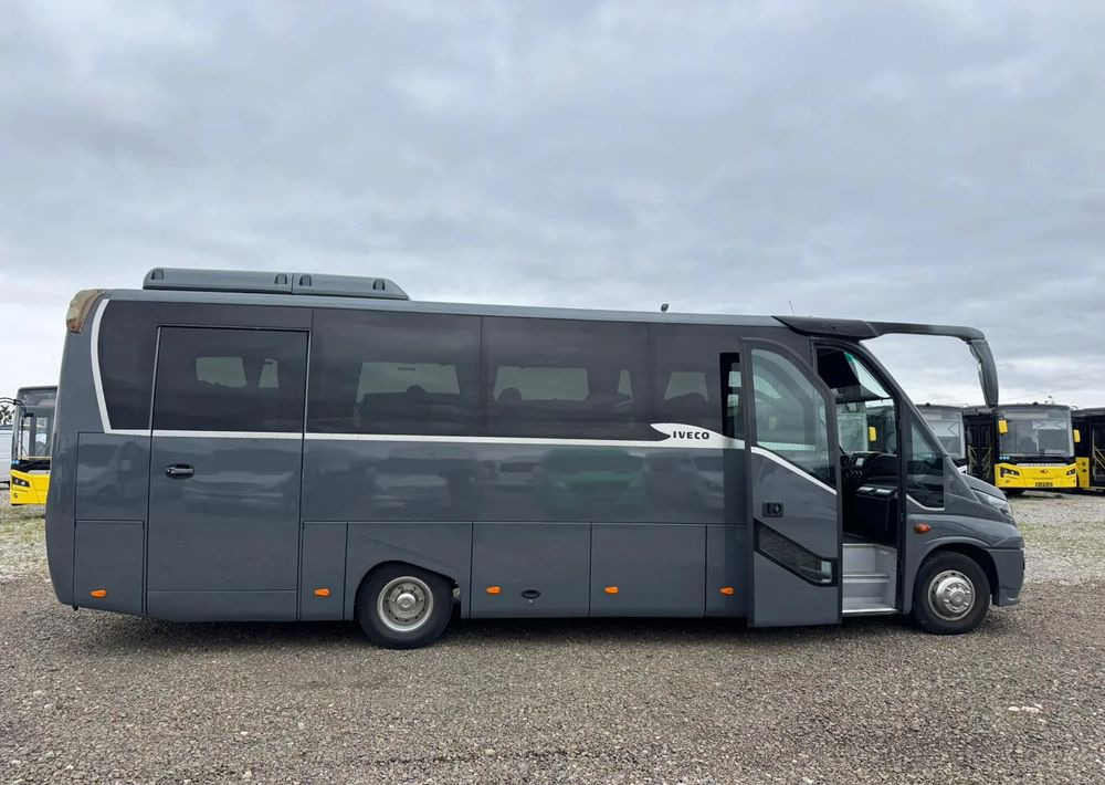 Iveco Daily - Микроавтобус, Пассажирский фургон: фото 2 Iveco Daily - Микроавтобус, Пассажирский фургон: фото 2