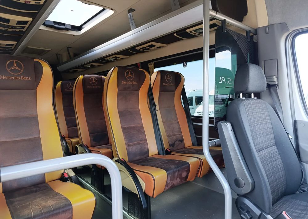 Микроавтобус, Пассажирский фургон Mercedes-Benz Sprinter 519: фото 15