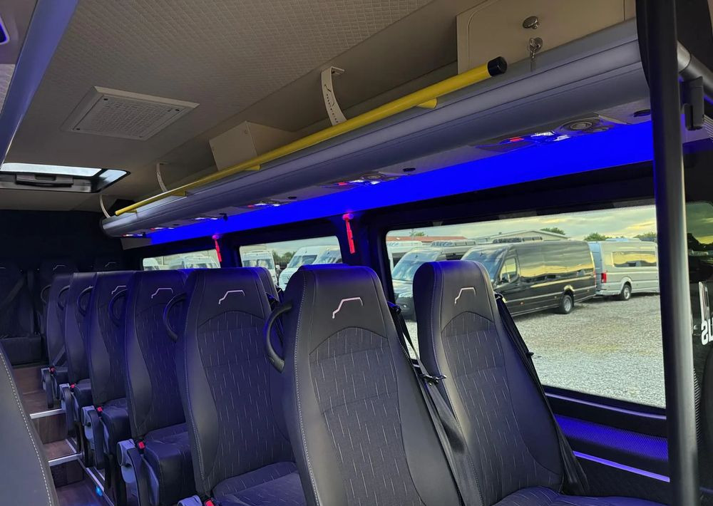 Новый Микроавтобус, Пассажирский фургон Mercedes-Benz Sprinter 519: фото 17