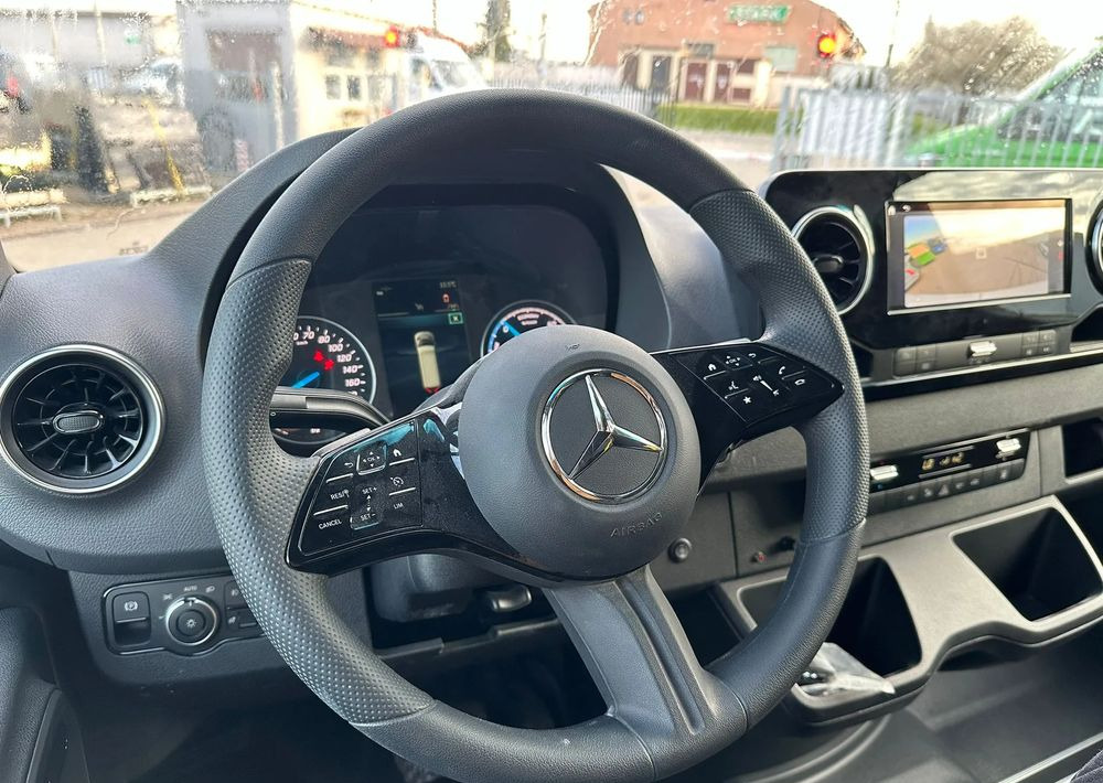 Mercedes-Benz Sprinter - Микроавтобус, Электробус: фото 4 Mercedes-Benz Sprinter - Микроавтобус, Электробус: фото 4