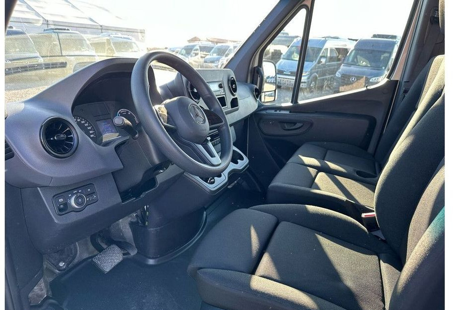 Микроавтобус, Электробус Mercedes-Benz eSprinter: фото 11