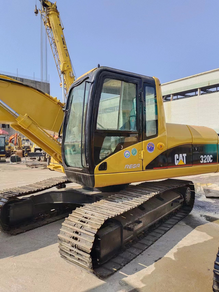CATERPILLAR 320C - Гусеничный экскаватор: фото 2 CATERPILLAR 320C - Гусеничный экскаватор: фото 2