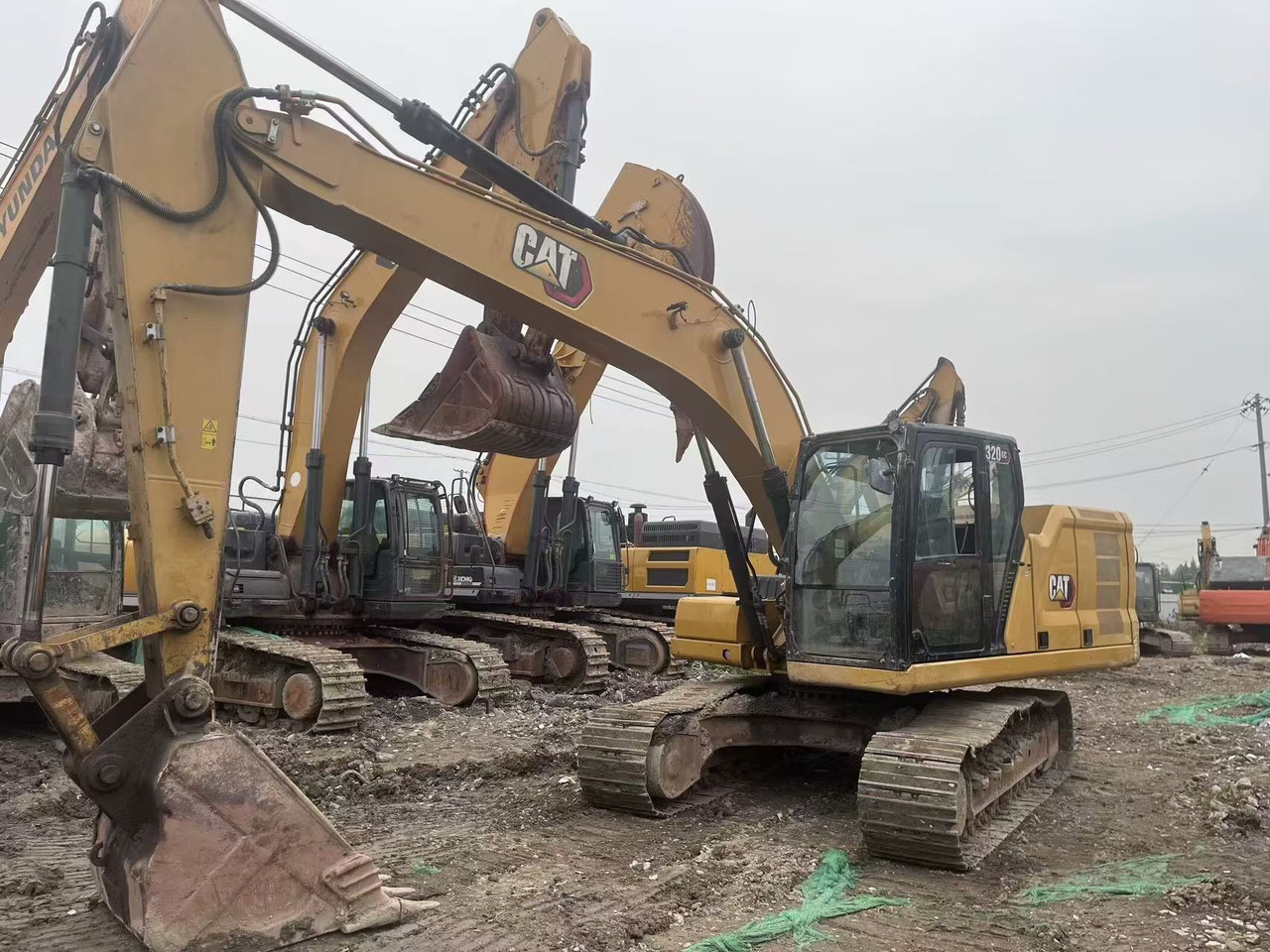 CATERPILLAR 320GC CAT - Гусеничный экскаватор: фото 1 CATERPILLAR 320GC CAT - Гусеничный экскаватор: фото 1