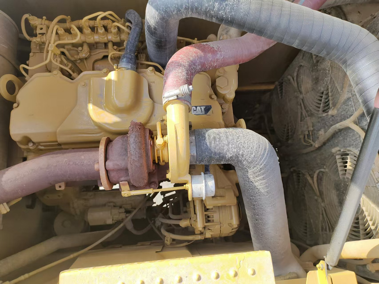 CATERPILLAR 320GC - Гусеничный экскаватор: фото 5 CATERPILLAR 320GC - Гусеничный экскаватор: фото 5