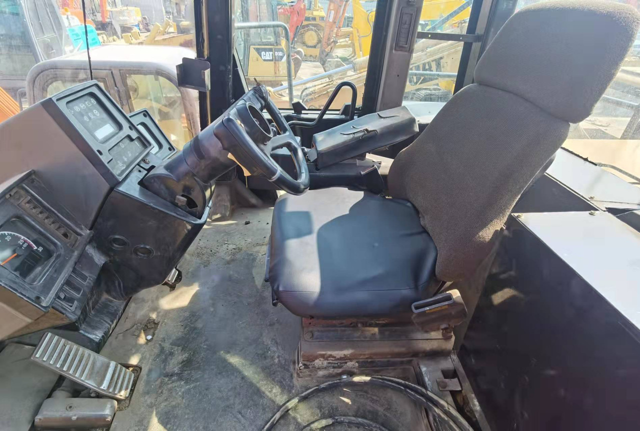 CATERPILLAR 980G - Колёсный погрузчик: фото 4 CATERPILLAR 980G - Колёсный погрузчик: фото 4