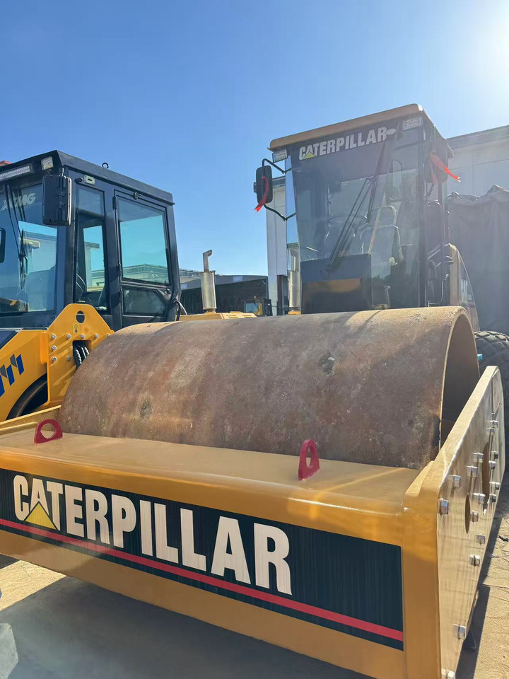 CATERPILLAR CS683E - Дорожный каток: фото 1 CATERPILLAR CS683E - Дорожный каток: фото 1