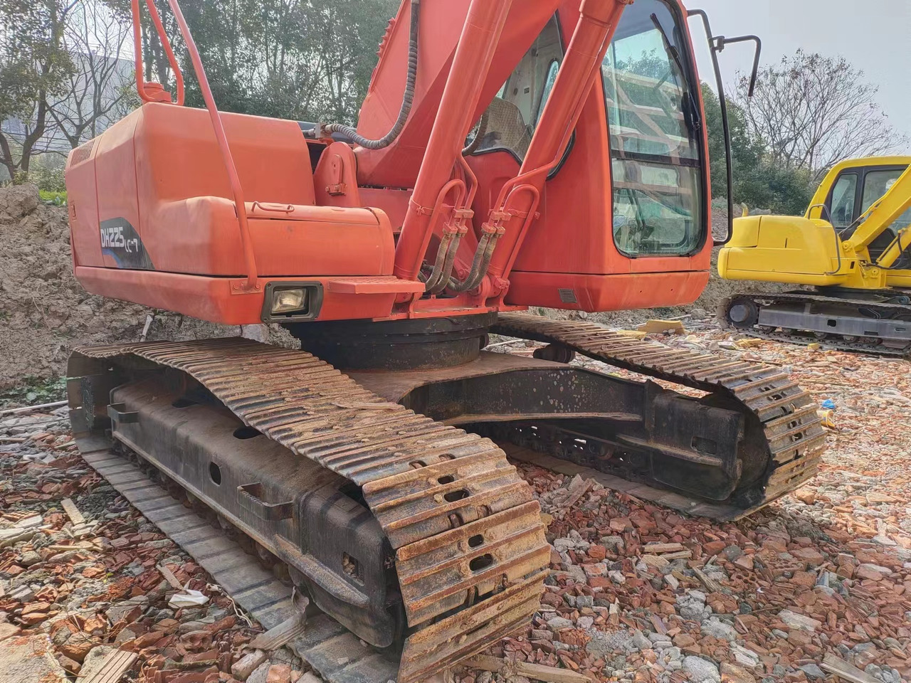 DOOSAN DH225LC-7 - Гусеничный экскаватор: фото 3 DOOSAN DH225LC-7 - Гусеничный экскаватор: фото 3
