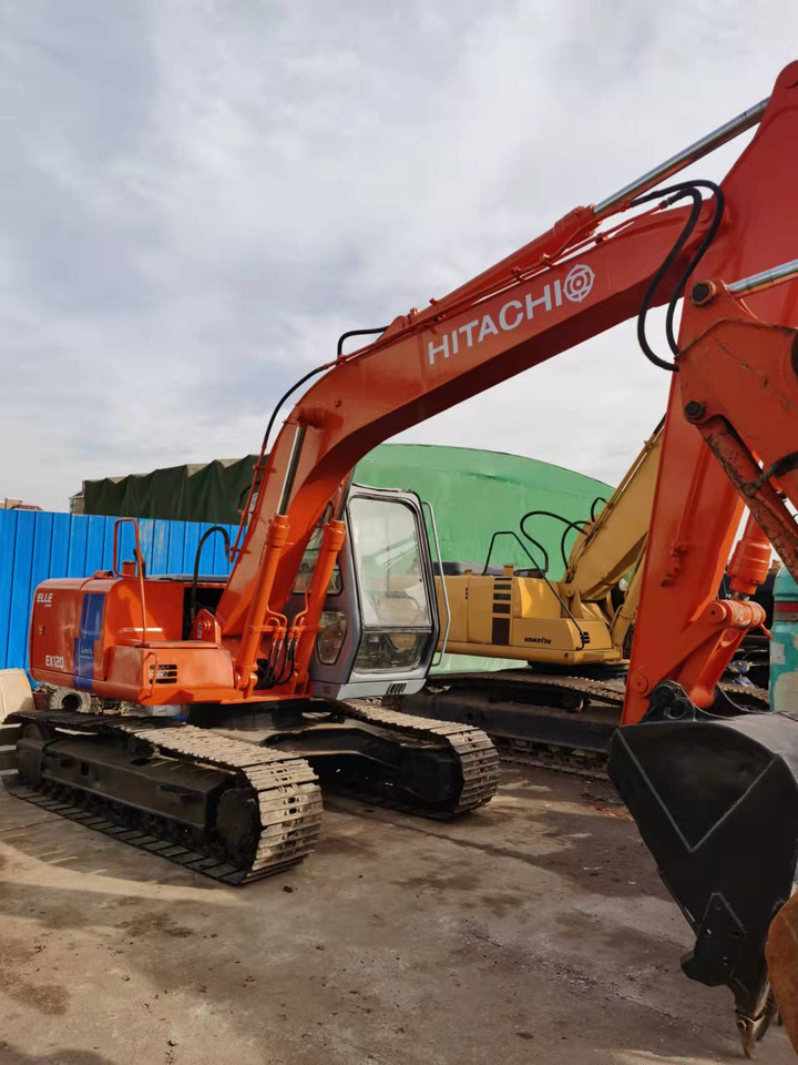 HITACHI EX120-2 - Гусеничный экскаватор: фото 3 HITACHI EX120-2 - Гусеничный экскаватор: фото 3