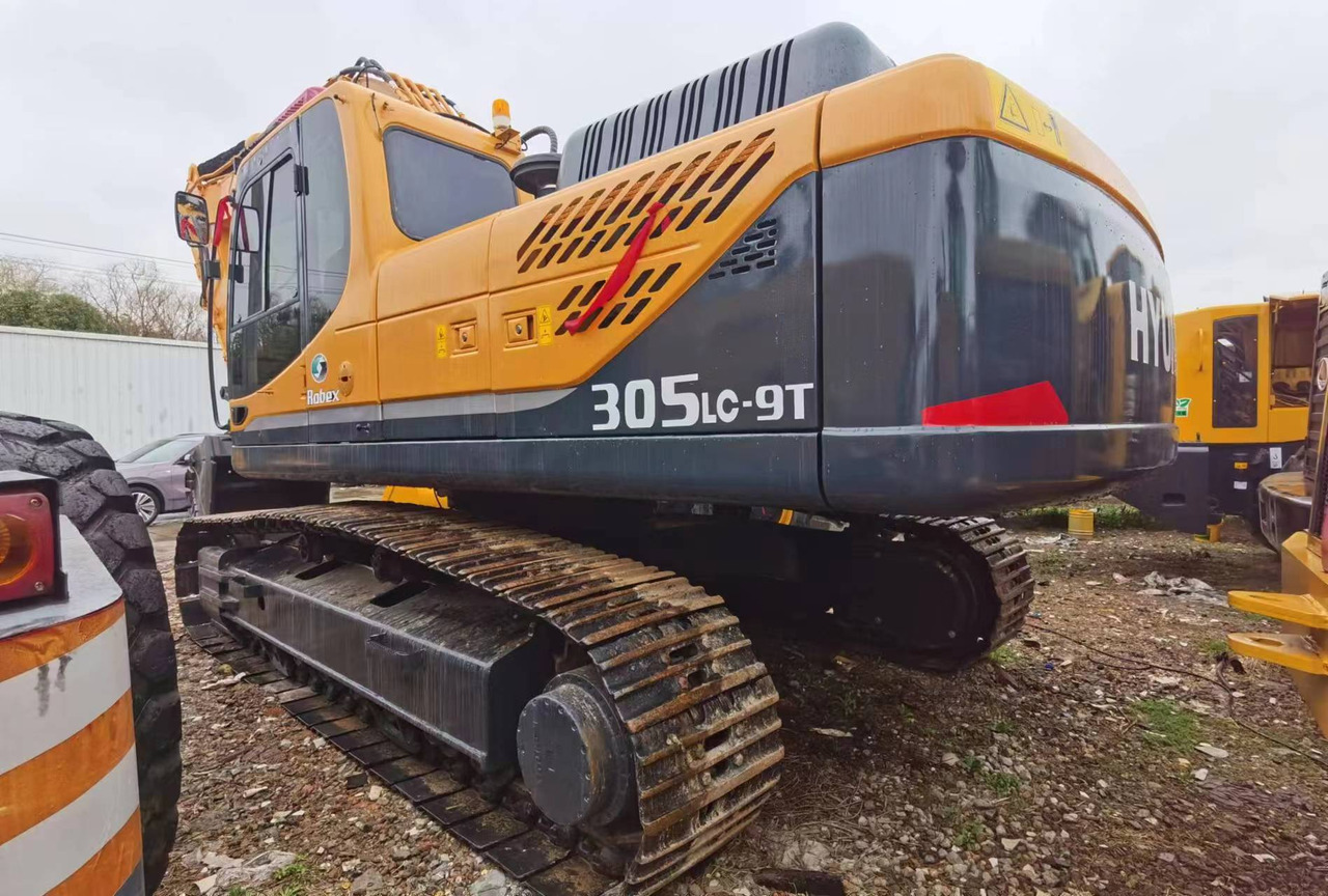 HYUNDAI 305LC-9T - Гусеничный экскаватор: фото 1 HYUNDAI 305LC-9T - Гусеничный экскаватор: фото 1