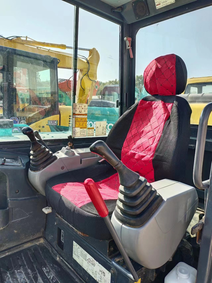 KOBELCO SK60-8 - Мини-экскаватор: фото 5 KOBELCO SK60-8 - Мини-экскаватор: фото 5
