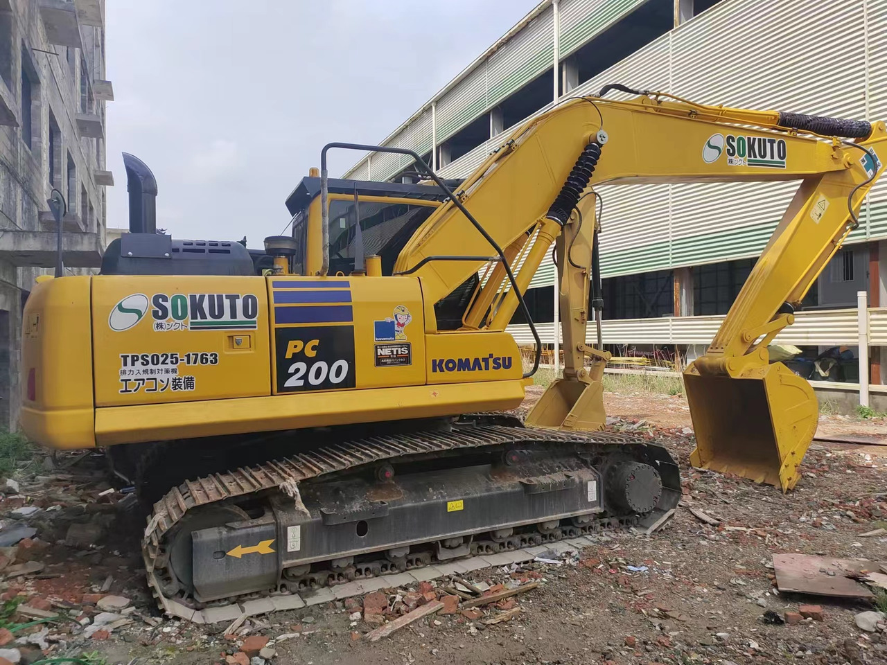 KOMATSU PC200-8N1 - Гусеничный экскаватор: фото 1 KOMATSU PC200-8N1 - Гусеничный экскаватор: фото 1