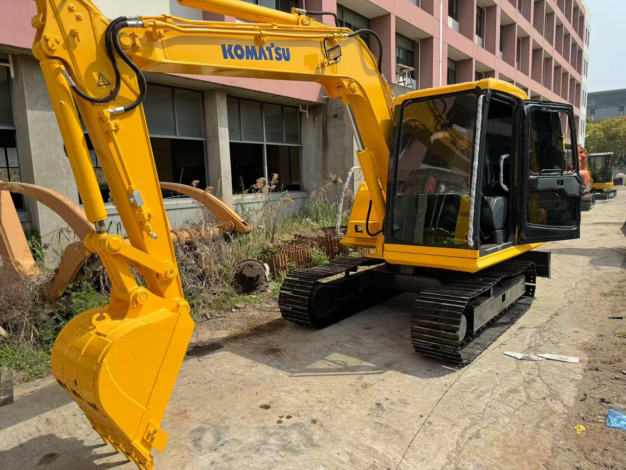 KOMATSU PC60-7 - Мини-экскаватор: фото 2 KOMATSU PC60-7 - Мини-экскаватор: фото 2
