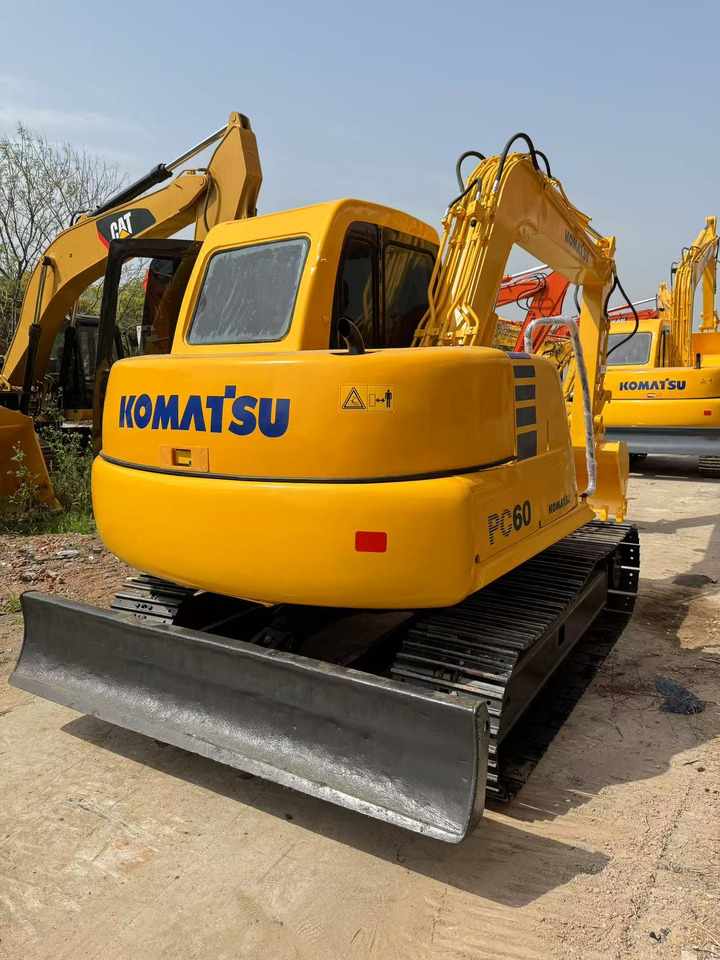 KOMATSU PC60-7 - Мини-экскаватор: фото 3 KOMATSU PC60-7 - Мини-экскаватор: фото 3