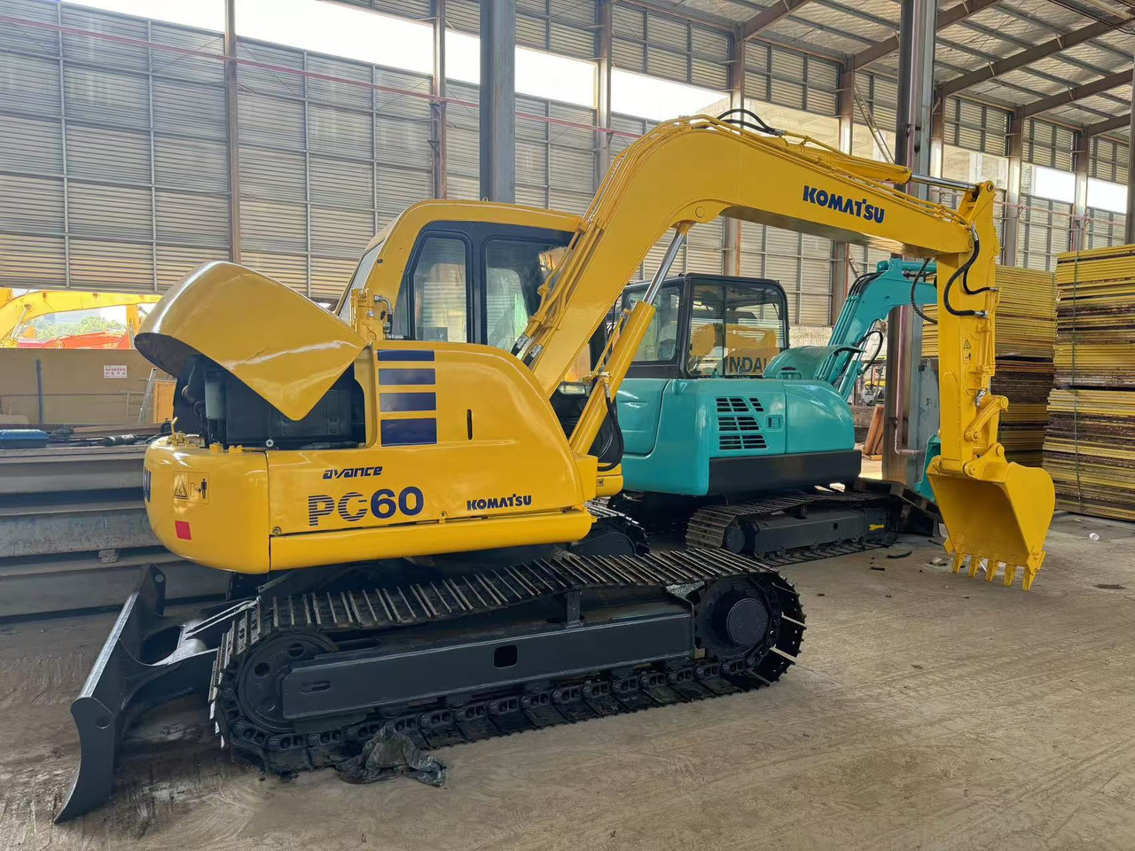 KOMATSU PC60-7 PC60 - Мини-экскаватор: фото 3 KOMATSU PC60-7 PC60 - Мини-экскаватор: фото 3