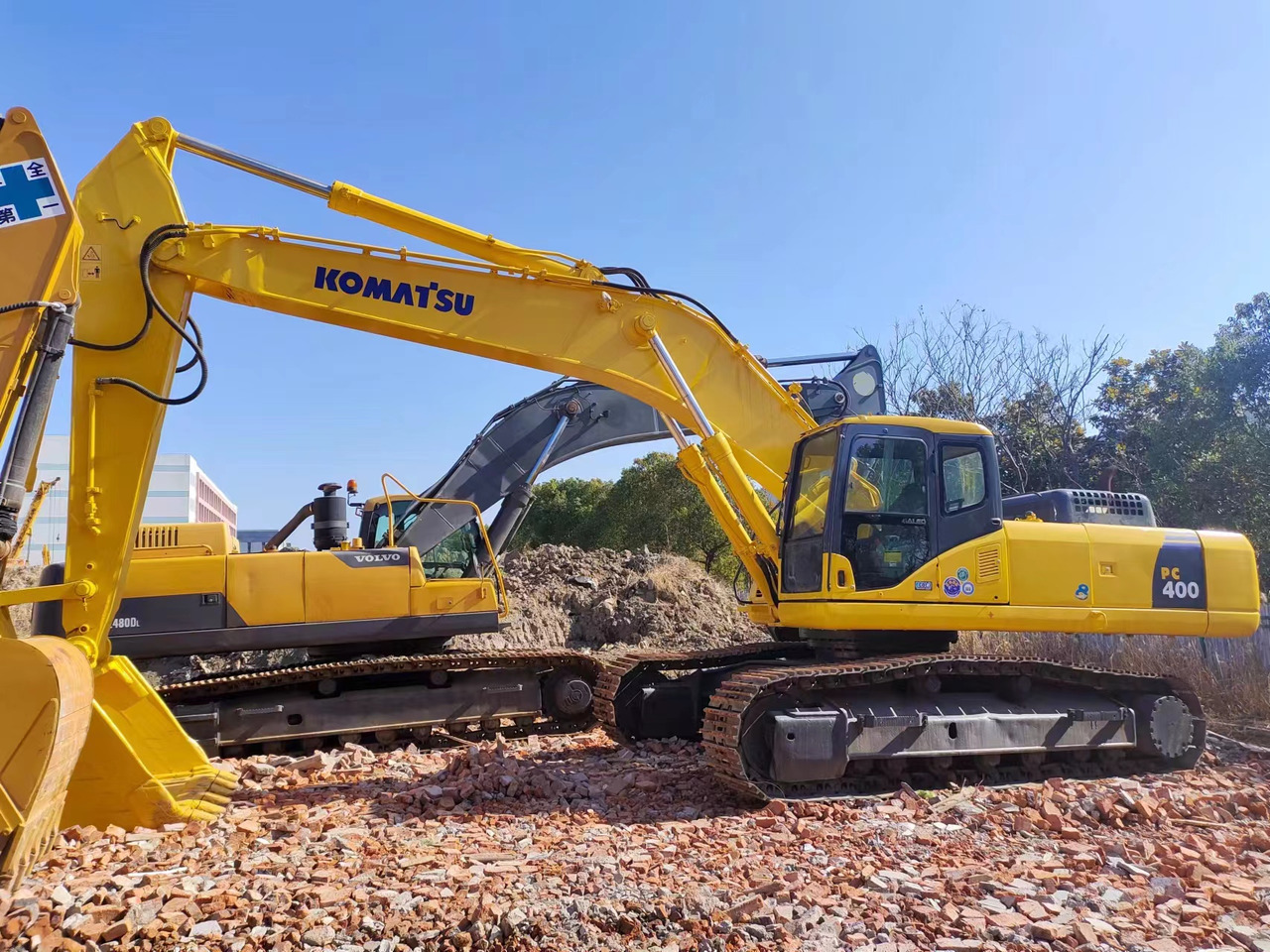 KOMATSU pc400-7 - Гусеничный экскаватор: фото 1 KOMATSU pc400-7 - Гусеничный экскаватор: фото 1