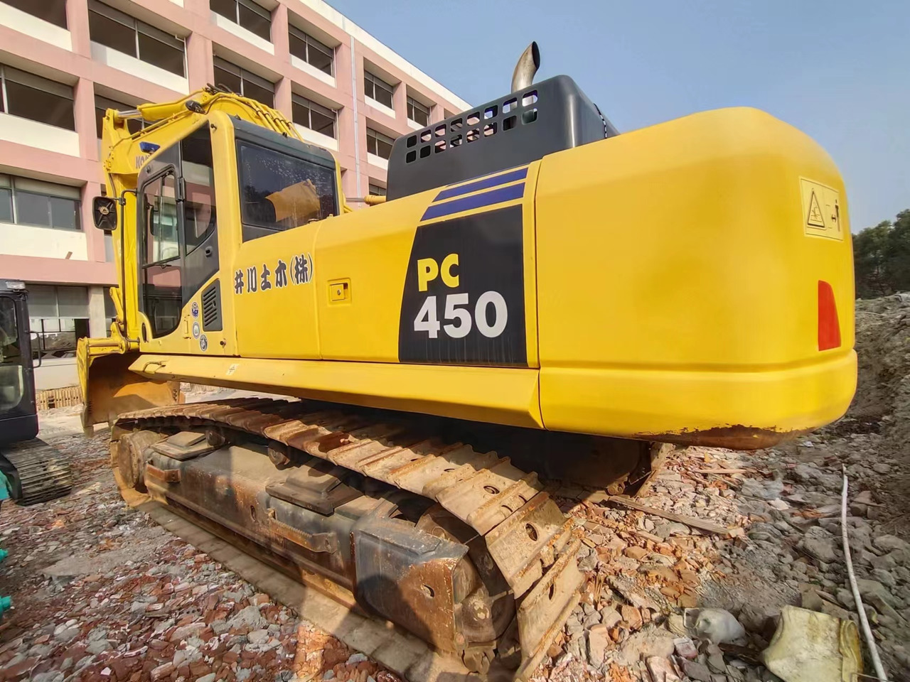 KOMATSU pc450-8 - Гусеничный экскаватор: фото 3 KOMATSU pc450-8 - Гусеничный экскаватор: фото 3
