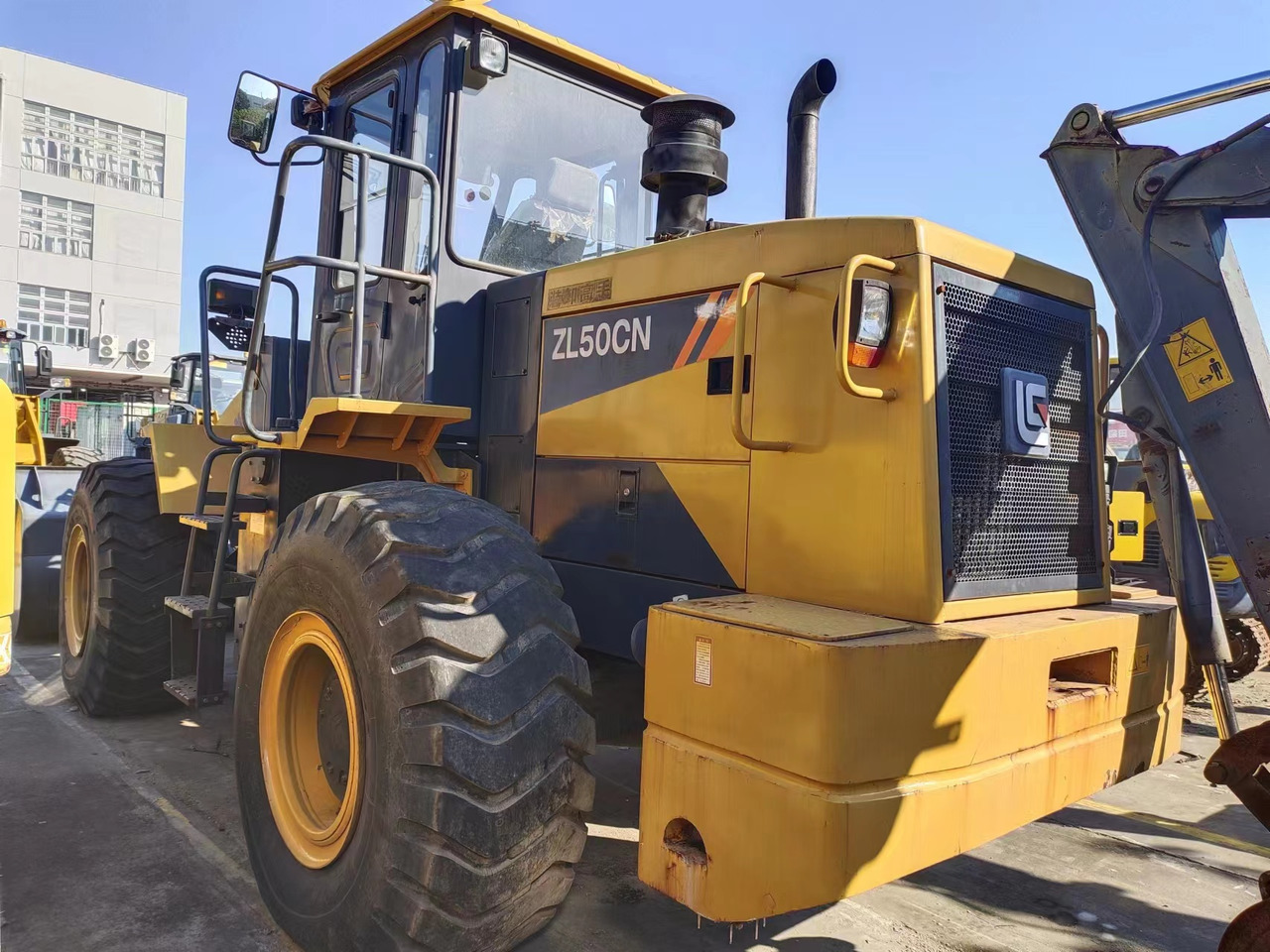 LIUGONG ZL50CN - Колёсный погрузчик: фото 1 LIUGONG ZL50CN - Колёсный погрузчик: фото 1