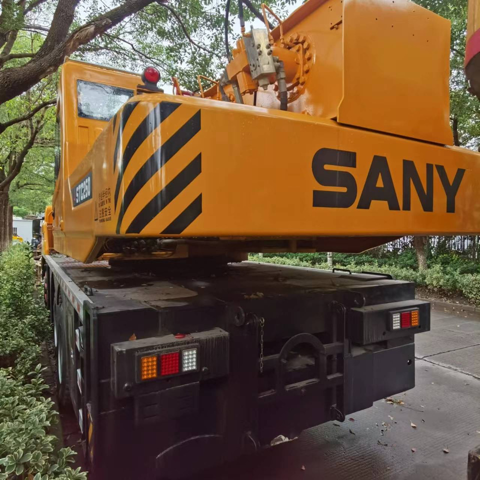 Мобильный кран SANY STC250: фото 6