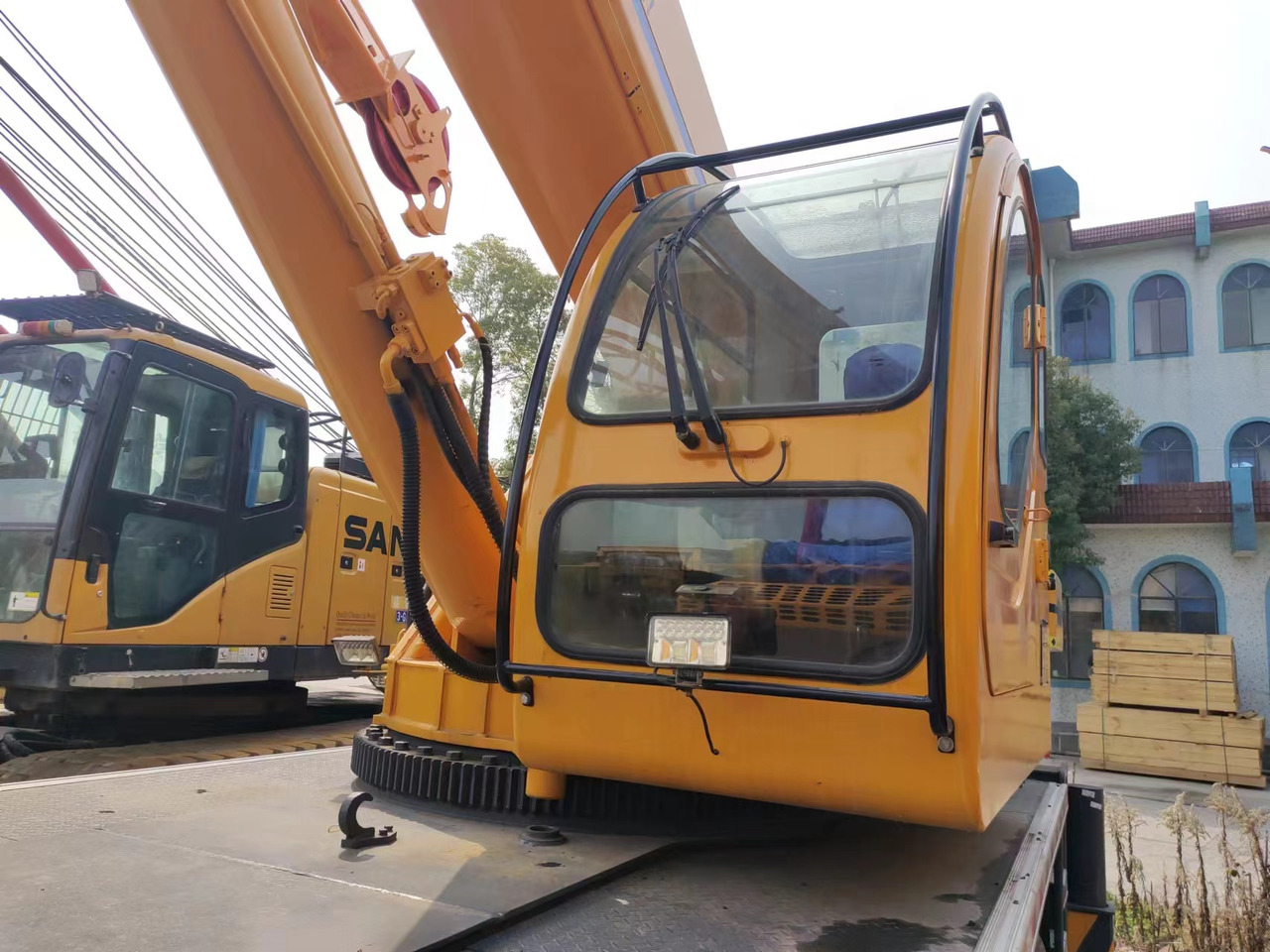 XCMG QY25K - Мобильный кран: фото 2 XCMG QY25K - Мобильный кран: фото 2