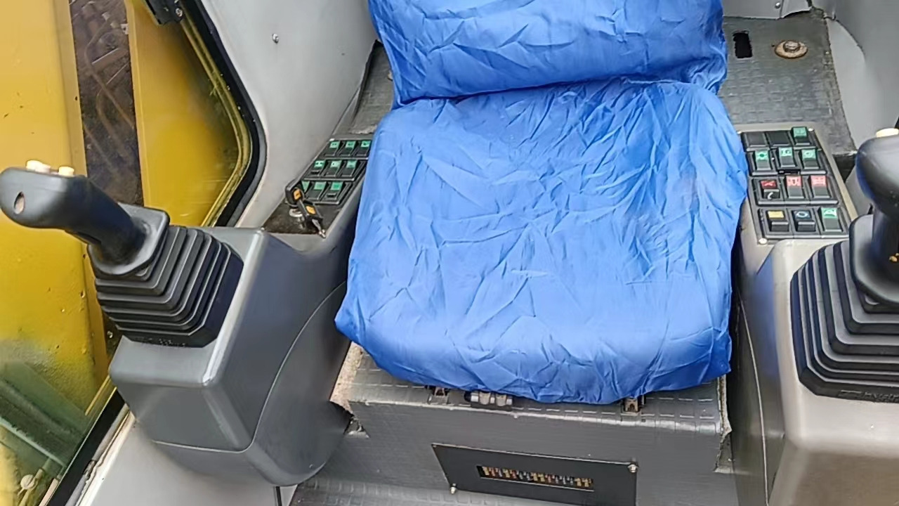 XCMG QY55K QY50K QY70K QY100K original XCMG made in China - Мобильный кран: фото 4 XCMG QY55K QY50K QY70K QY100K original XCMG made in China - Мобильный кран: фото 4