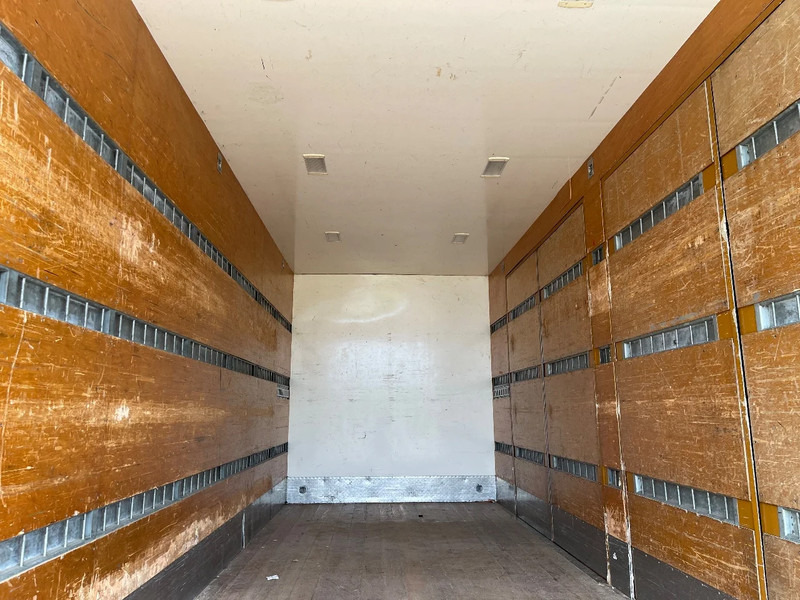 Грузовик с закрытым кузовом DAF XF 95.380 BOX TRUCK. Netherland Truck: фото 9