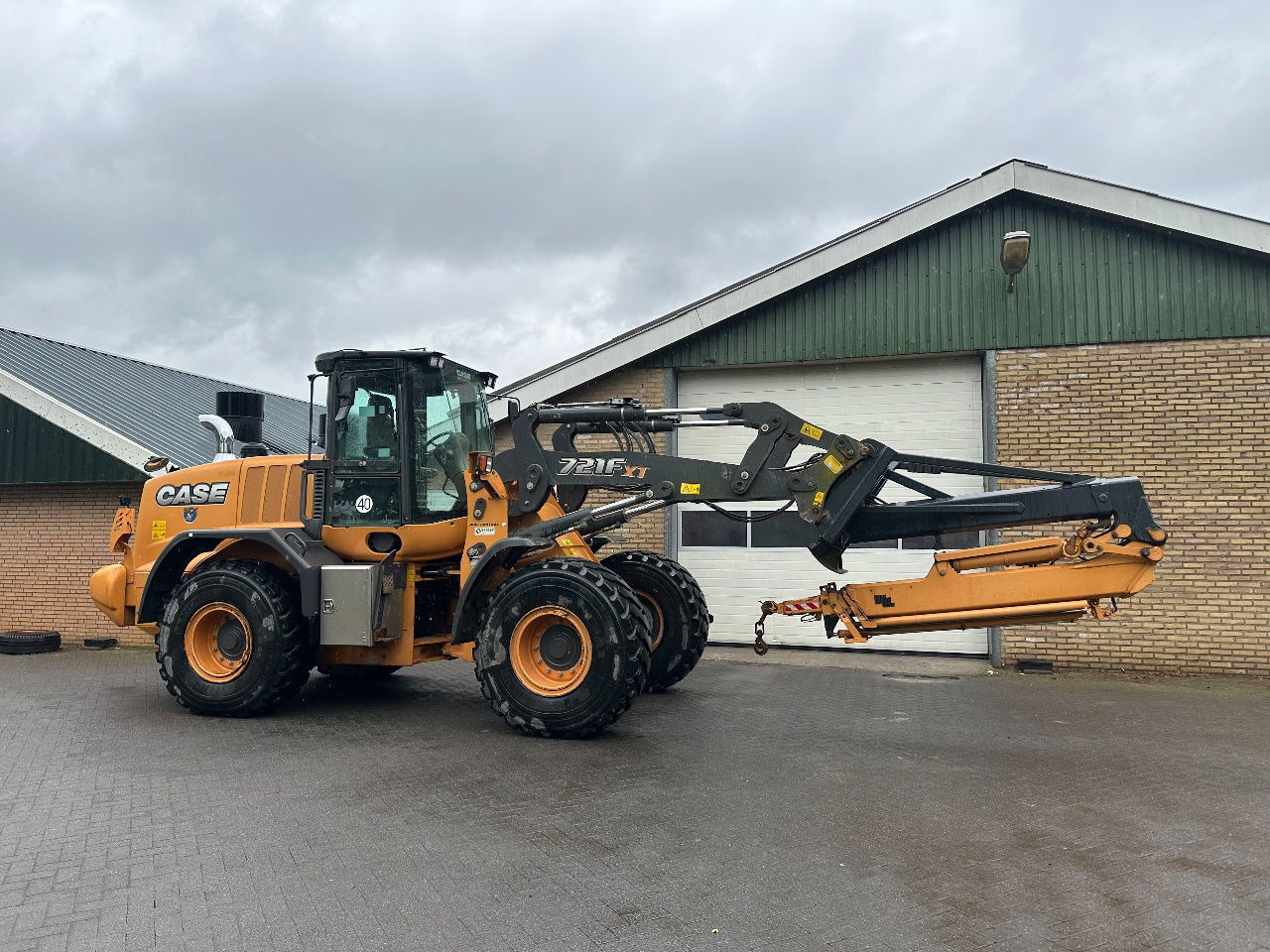 Case 721F - Колёсный погрузчик: фото 3 Case 721F - Колёсный погрузчик: фото 3