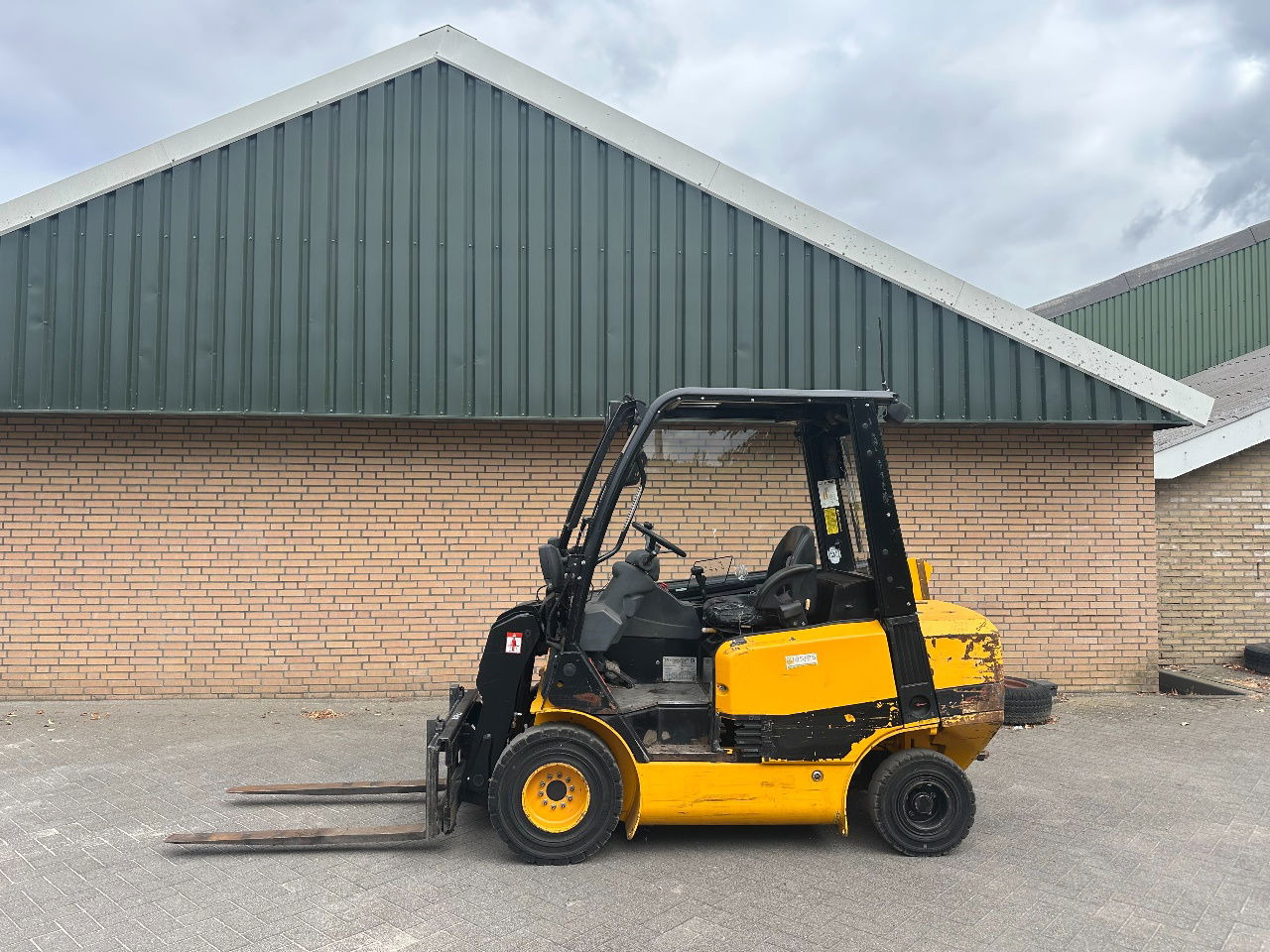 JCB TLT 2.5D TLT 2,5D - Вилочный погрузчик: фото 3 JCB TLT 2.5D TLT 2,5D - Вилочный погрузчик: фото 3