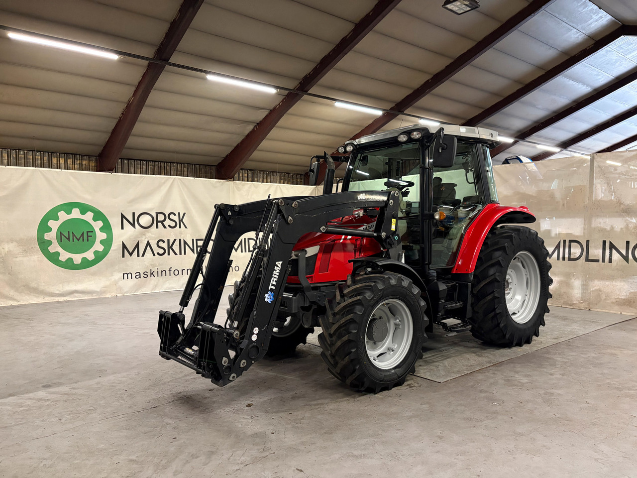 Massey Ferguson Massey Ferguson 5610 #Innbytte - Трактор: фото 1 Massey Ferguson Massey Ferguson 5610 #Innbytte - Трактор: фото 1