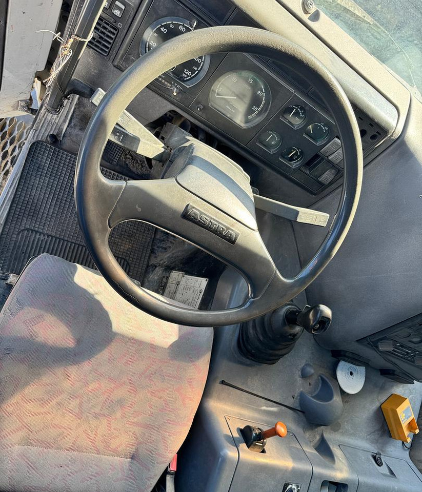 Betonpompa CIFA ASTRA HD84.38 - 2003 - Автобетононасос-смеситель: фото 4 Betonpompa CIFA ASTRA HD84.38 - 2003 - Автобетононасос-смеситель: фото 4